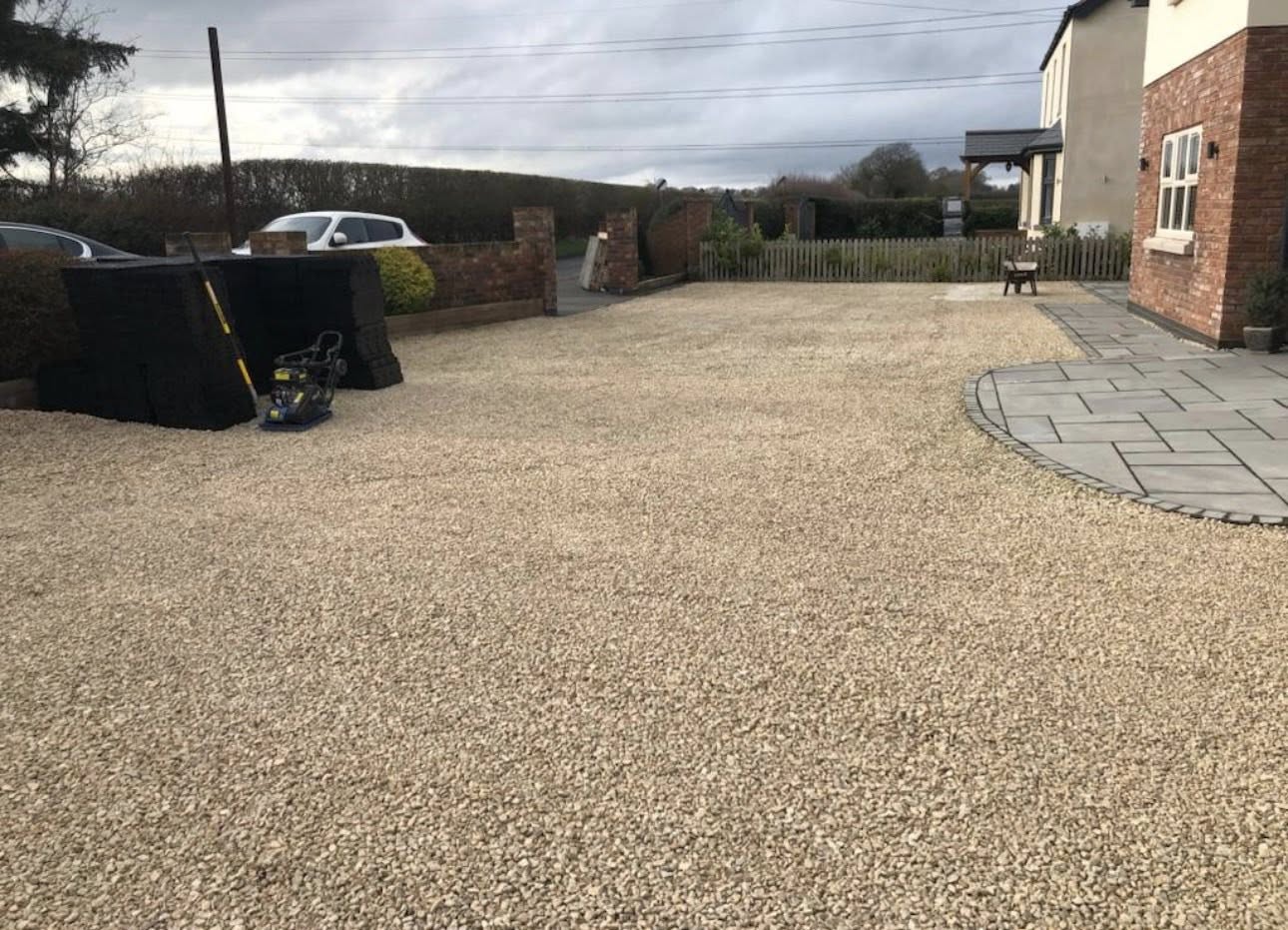 Outdoor surfacing work Jersey